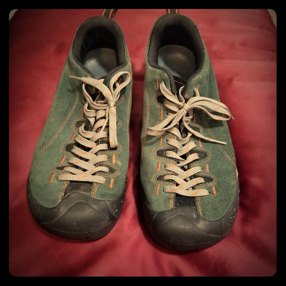 Keen hiking shoes